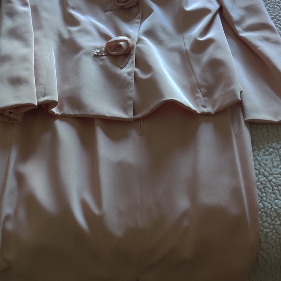 AKIRA Vintage elegant skirt suit - Picture 3 of 9